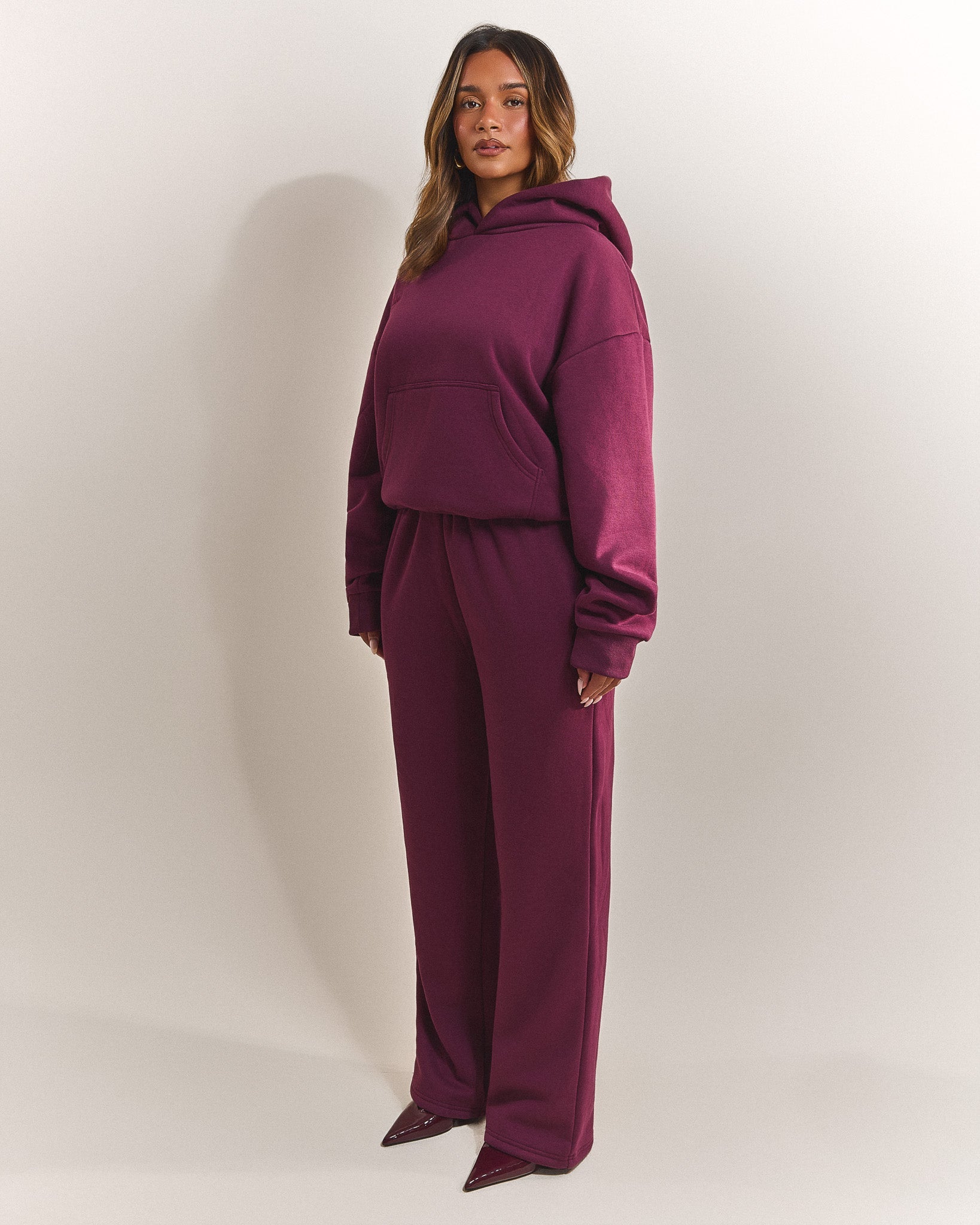 The Classics Hoodie in Plum