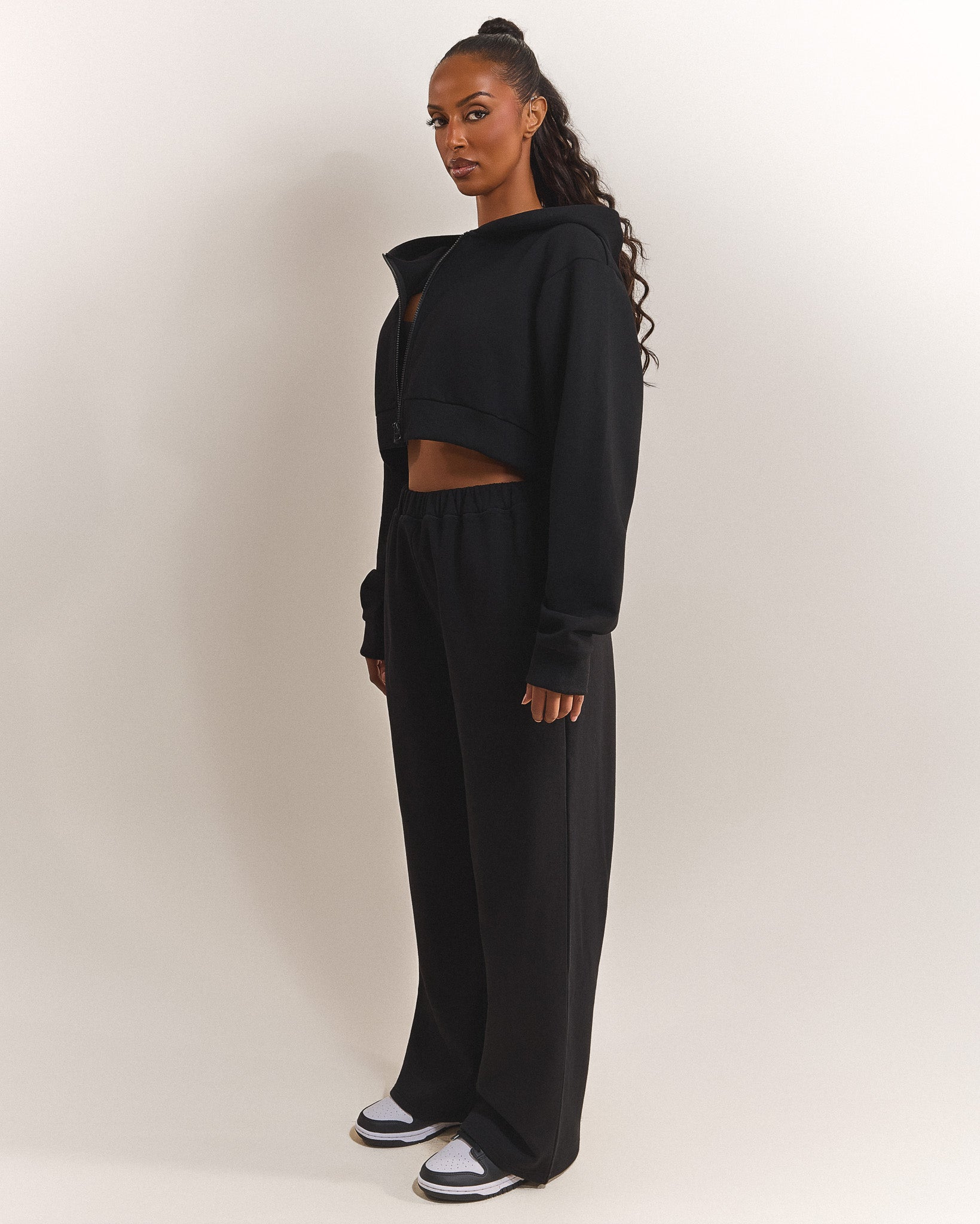 The Basic Jogger in Black